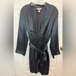 Morgan Taylor Intimates Satin Robe Detailed Sleeve Size Small Black